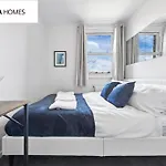 The Angel Garden Residence, A Sophisticated 3-Bedroom Escape