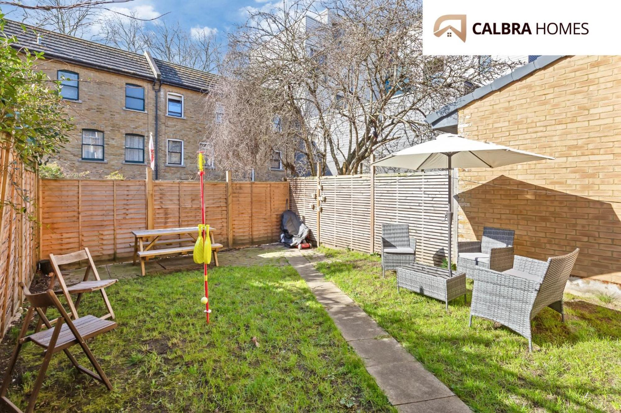 The Angel Garden Residence, A Sophisticated 3-bedroom Escape Casa vacanze Londra