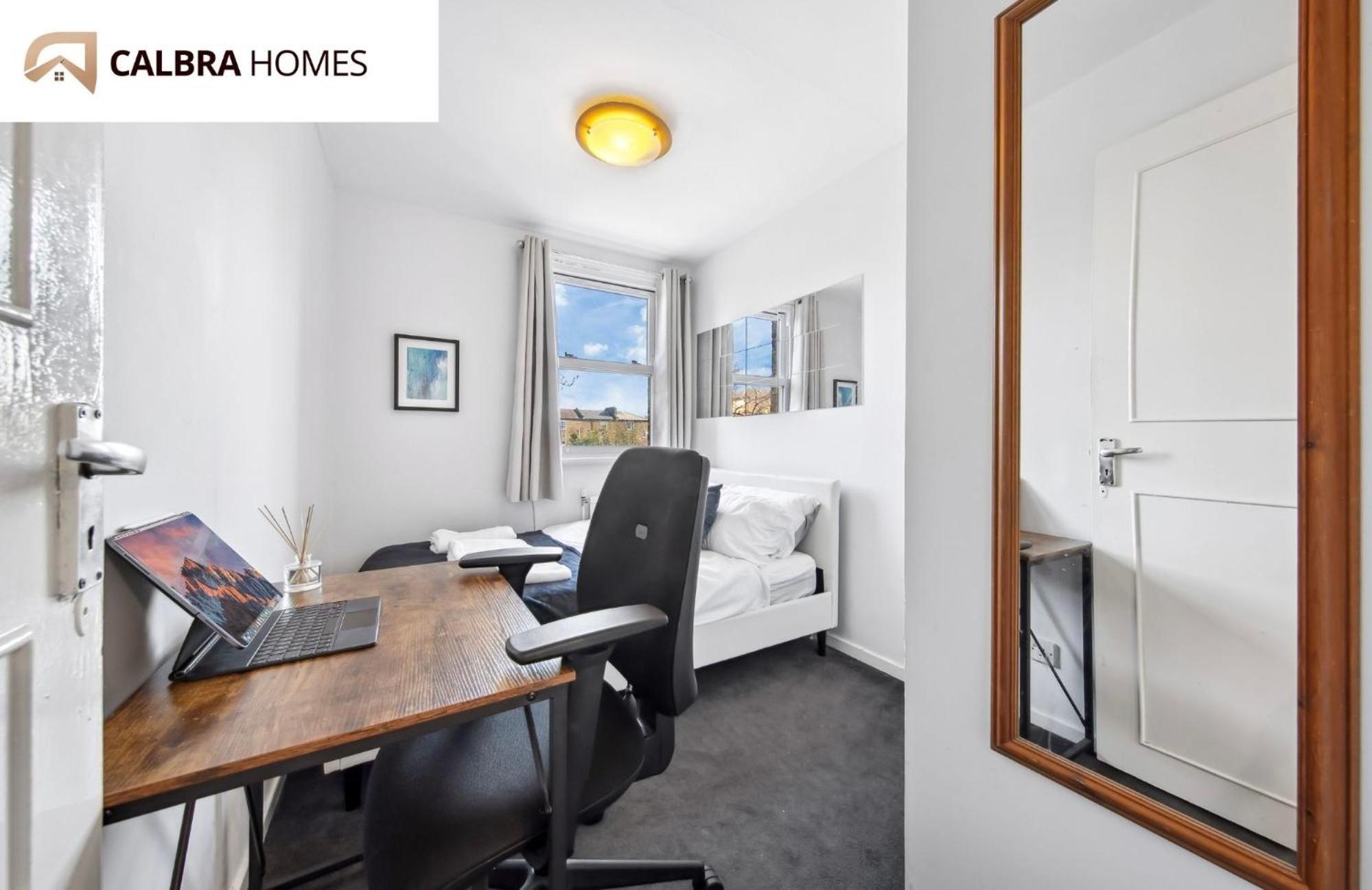 The Angel Garden Residence, A Sophisticated 3-bedroom Escape Londra